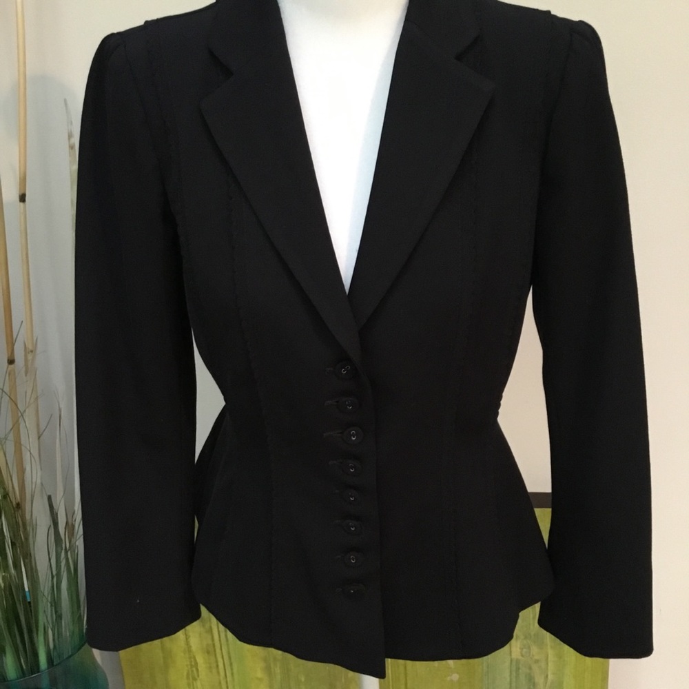 Nanette Lepore blazer. - Picture 2 of 6